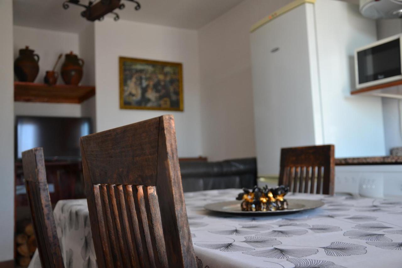 Apartamentos La Sierra Вильяльба-де-ла-Сьерра Экстерьер фото