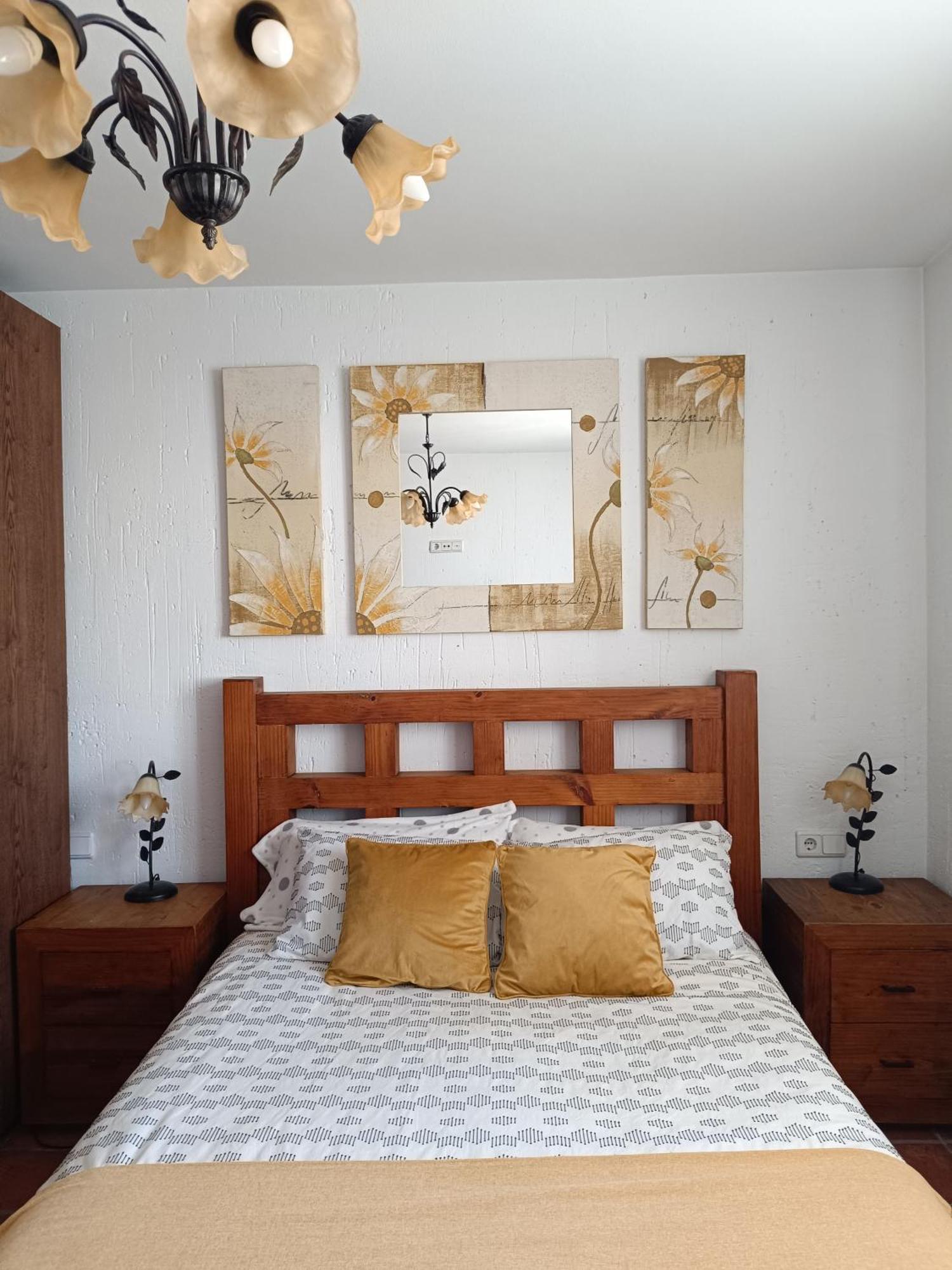 Apartamentos La Sierra Вильяльба-де-ла-Сьерра Номер фото